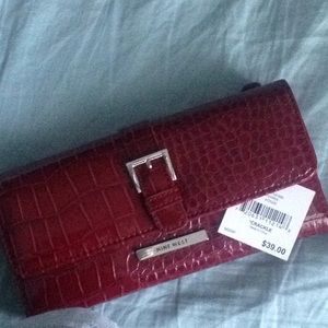 Nine West wallet